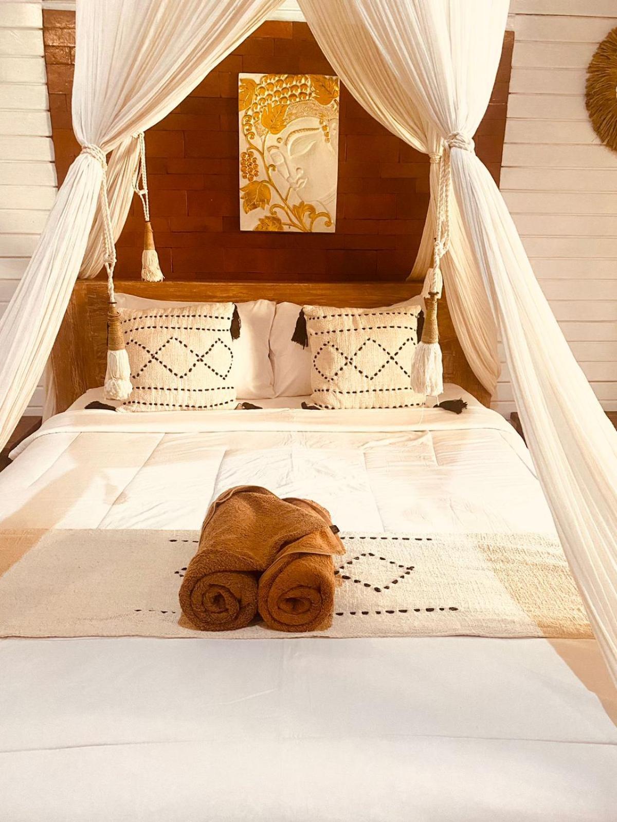 La Nusa Penida Homestay By Bijak Toyapakeh Exterior foto