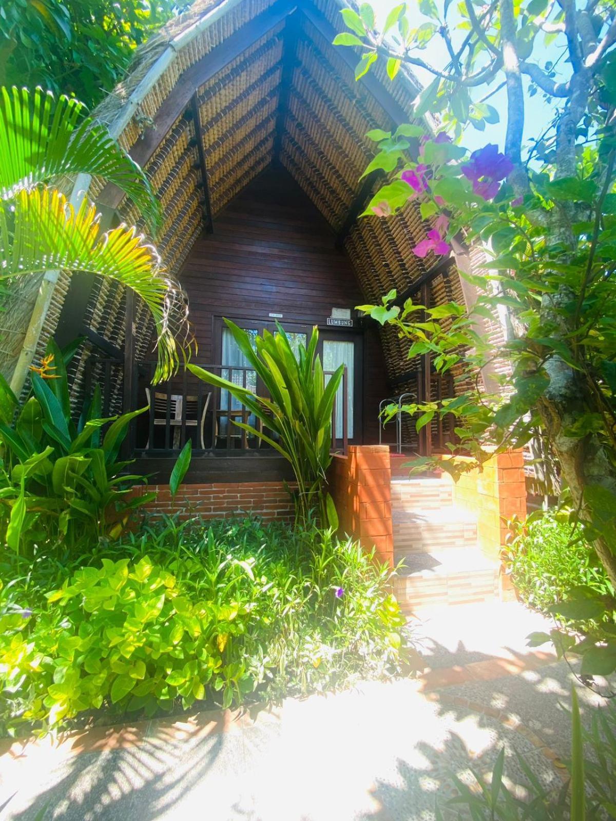 La Nusa Penida Homestay By Bijak Toyapakeh Exterior foto