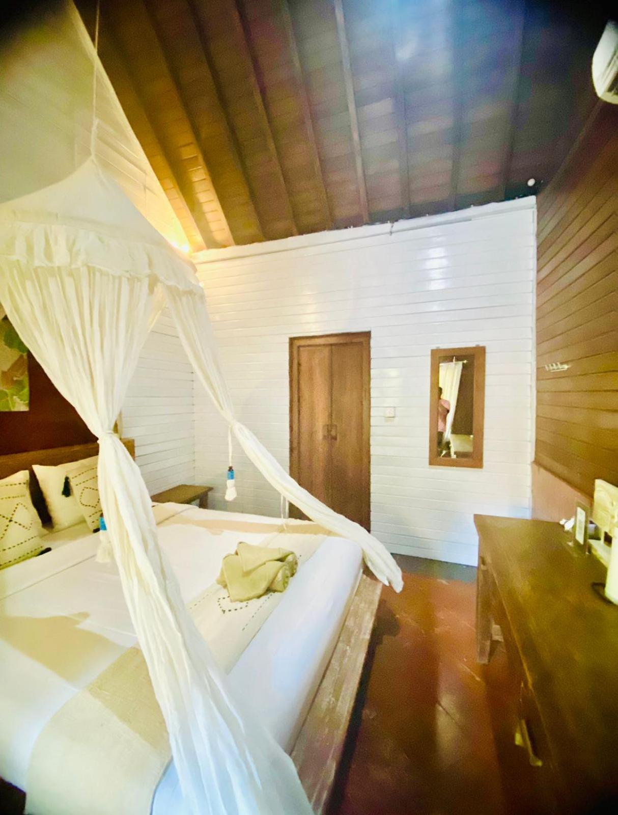 La Nusa Penida Homestay By Bijak Toyapakeh Exterior foto